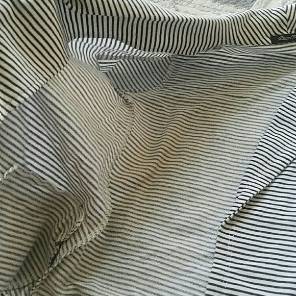 *Bundle Item* Open Front Striped Blazer - Picture 5 of 7